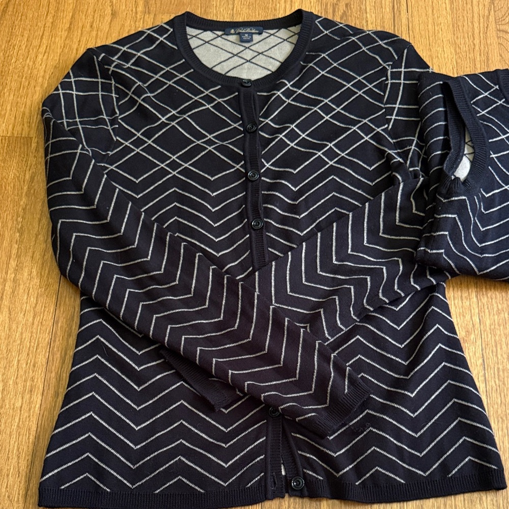 Brooks Brothers Black and tan Chevron Cardigan